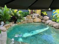 Oasis, in leafy Whitfield. - B&B Edge Hill