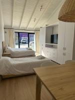 Céntrico estudio a nuevo - Bed and Breakfast El Calafate