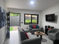 House of the Orange Cat - B&B Coco, Sardinal