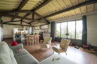 Apartamento de 2 dormitorios con vistas al jardín