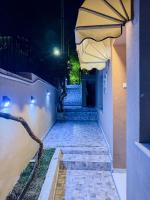 Aphrodite Apartment - B&B Athens