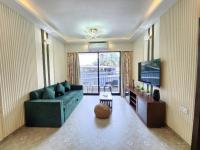 The Sage Heaven - North Goa 1BHK Apt with Pool & Gym - B&B Candolim