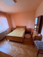 Apartament 3 camere - Ferienwohnung Târnăveni