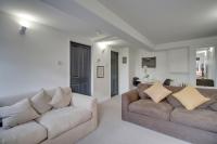 Stylish spacious apartment near airport, Rawdon - Bed and Breakfast Rawdon