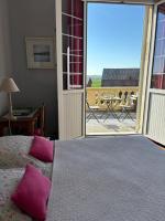 Triple Room with Private External Bathroom