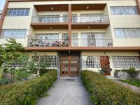 Céntrico Dpto Puca Lima a 2 cuadras de Hospital Rebagliati y Real Plaza Salaverry - B&B Lima