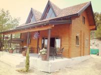 Agros Timber Log House - Bed and Breakfast Agrós