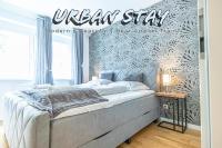 Sweet 1BR &1LR with Balcony, 9 Min to City Center - Ferienwohnung Wien