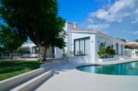 Villa Peman Luxurious Beachside Villa - B&B Marbella
