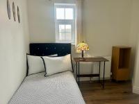 Stay in City Centre - B&B Belfast