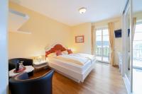 Doppelzimmer mit Balkon