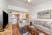 Cozy Beachside Hideaway - BC104 - Bed and Breakfast Melbourne