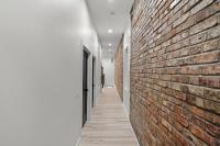 Chic Loft near United Center, UIC/IMD & Downtown - B&B Chicago