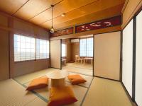 Large Double or Twin Room