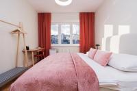 Charming train lines studio - Bed and Breakfast Vinohrady