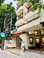 Common Living Ekkamai - B&B Bangkok