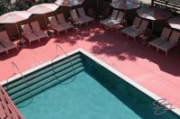 Enjoy DT Newly Renovated & Patio and Free Swim Club by Austin Vacay - Chambres d'hôtes Austin