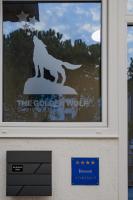 The Golden Wolf - Wellnes & Spa Luxury Apartment - SELF CHECK IN - FREE PARKING - Ferienwohnung Vukovar