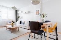Flat w Balcony Near Taksim Square in Istiklal - B&B Istanbul
