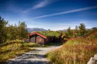 Timber Cabin With Mountain View - B&B Beitostølen