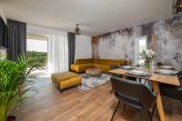 Two-Bedroom Deluxe Apartment with Balcony