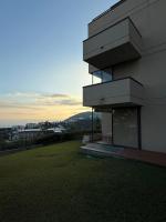 Bilocale vista mare con giardino privato e piscina - Chambres d’hôtes Sanremo