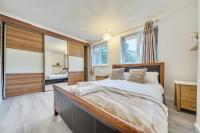 Comfortable and Modern 2-Bedroom Greenwich Apartment - Bed and Breakfast Londen