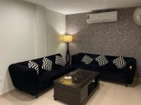 Sweet Stay At Luxe Apartments - Bed and Breakfast Lahore