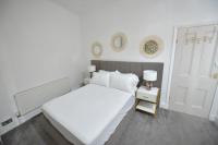 Spacious & Cosy Double Bed Room Stockport - B&B Stockport