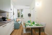 Mia House 1 Apartment Nuovissimo vicino Milano San Siro, Rho Fiera e vecchia Fiera, MICO e Allianz Cloud, Centro Pavesi e Fuori di Danza, a poca distanza dal Portello - Bed and Breakfast Milaan