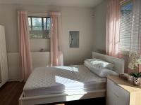 Cozy Bedroom Near Beach, Stanley Park, Cypress Mountain, Downtown Vancouver - Ferienwohnung West Vancouver