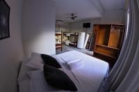 Camera Quadrupla Standard