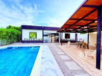 Villa Santy Paraiso lujoso & Privado - Bed and Breakfast Ricaurte