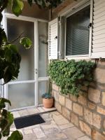 Apartment Get - Ferienwohnung Supetar