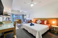 Darwin City Centre Studio Pool, Gym & Parking - Bed and Breakfast Darwin