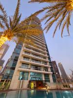Apartment in Dubai Marina with Sea View & Balcony & Pool - B&B Dubai