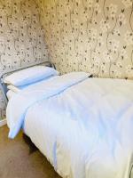 Two bedroom home in quite culdisac over looking hospital - Chambres d’hôtes Blackburn