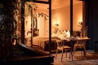 Deluxe One-Bedroom Apartment with City View