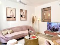 Waou LA CIBELES es MIA - Corta Duración - B&B Madrid