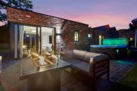 The Byre at Corrstown Village - B&B Portrush