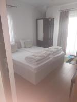 Habitación Doble con baño - 1 o 2 camas