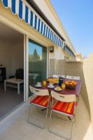 Juan Signature - B&B Juan-les-Pins