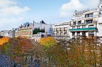 Pick A Flat's Apartment in Montaigne - Avenue Montaigne - B&B Paris