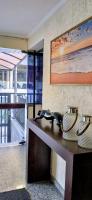 APARTAMENTO BOQUEIRÃO PRÉDIO FRENTE AO MAR COM GARAGEM WI-FI e AR - Bed and Breakfast Praia Grande