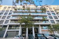 Apartamento de 3 dormitorios con balcón