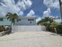 Direct access Canal front with Pool 2 bed 2 bath - B&B Marathon