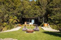 Hightide River Escape -with Outdoor Bath - B&B Hokitika