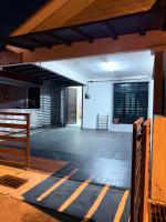 Seri Pinggiran HOMESTAY Bertam Perdana - B&B Kepala Batas