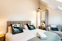 Two-Bedroom Apartment with Balcony