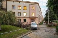 Traditional Apartment in Rzeszów Close to the Park, River and Market by Noclegi Renters - Chambres d'hôtes Rzeszów